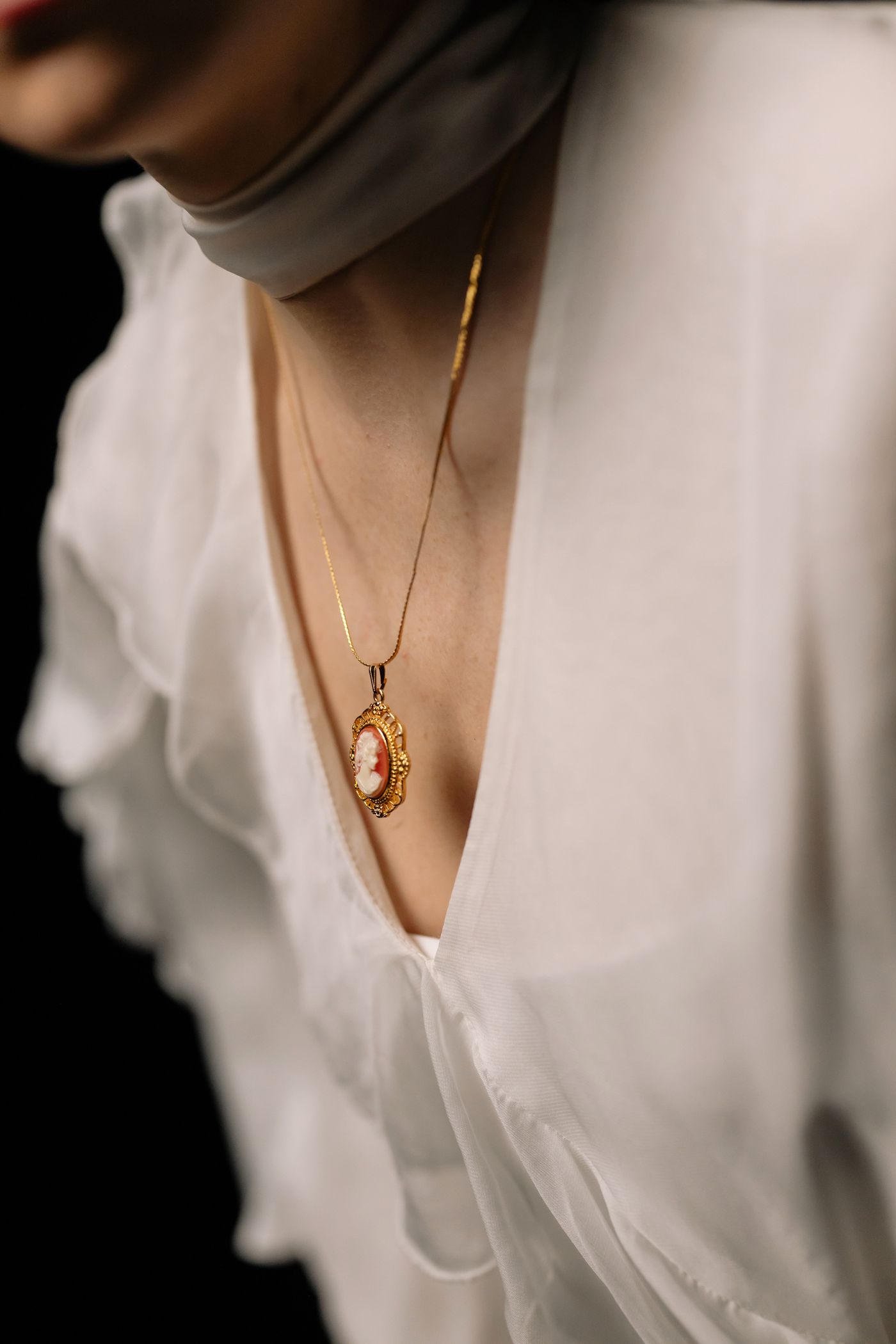 Mira Layered Chain